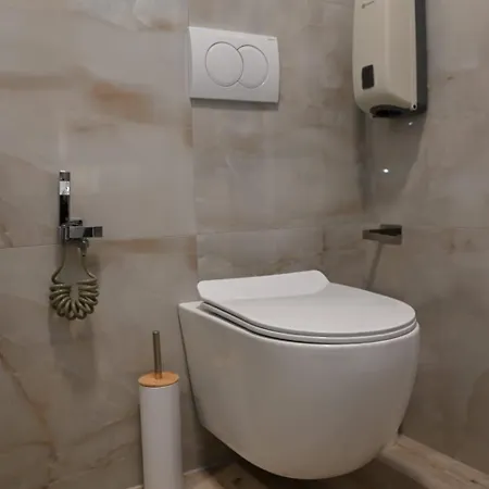 Loft A 150 M Dal Mare Con Aria Condizionata Wi-fi E Parcheggio In Strada Apartamento *